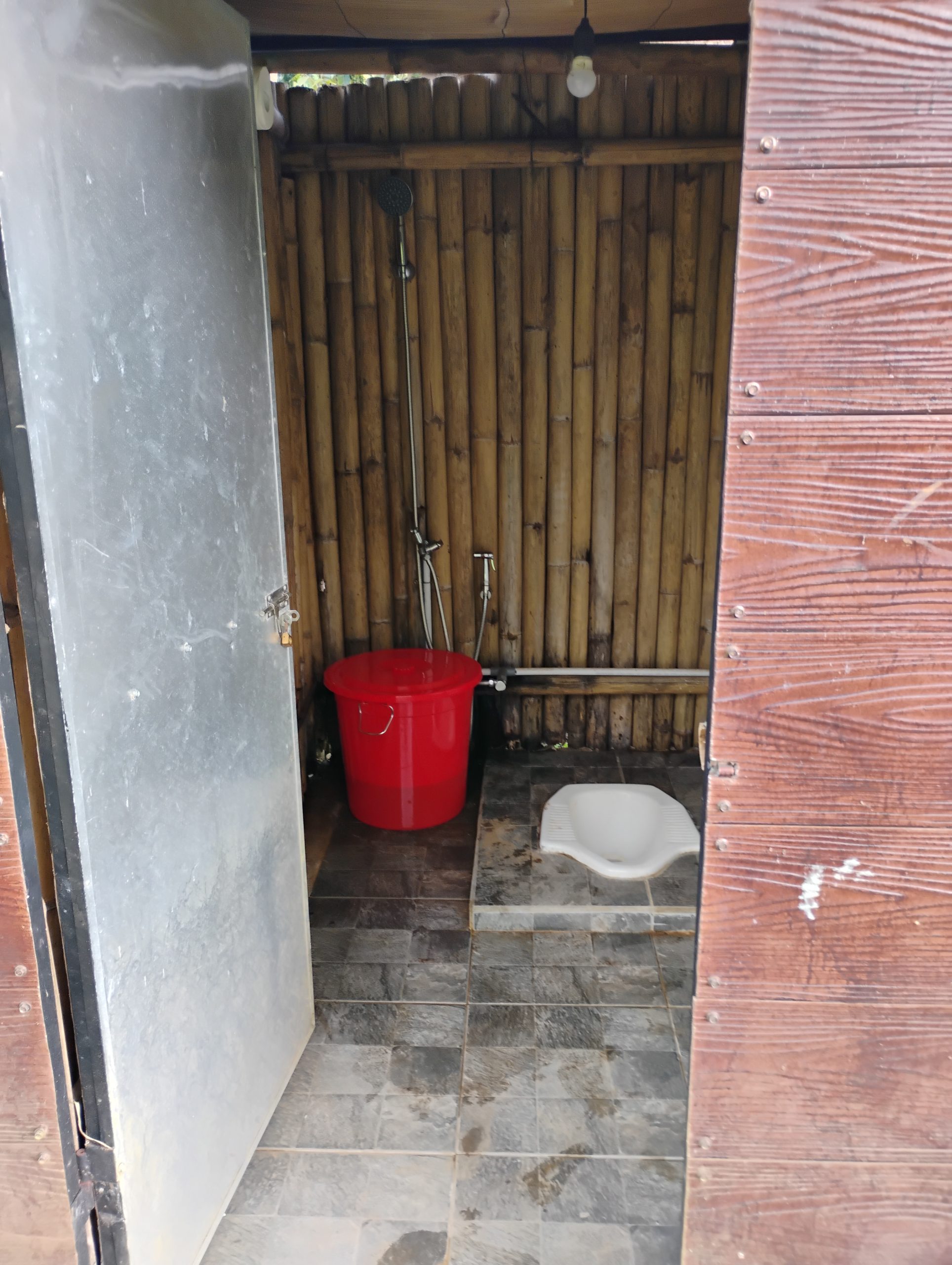 Toilet Jongkok Bale Ody Villa