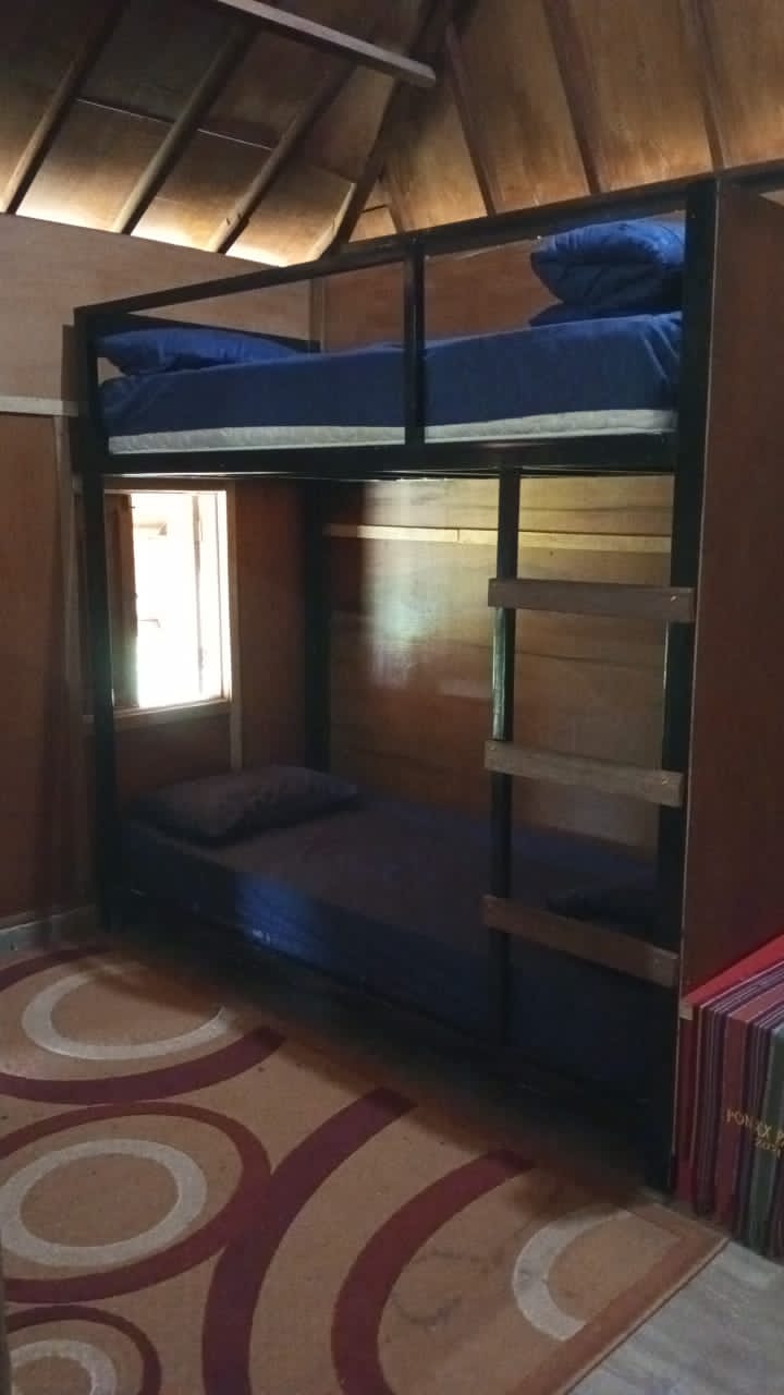 Kamar Tidur Bale Sasak